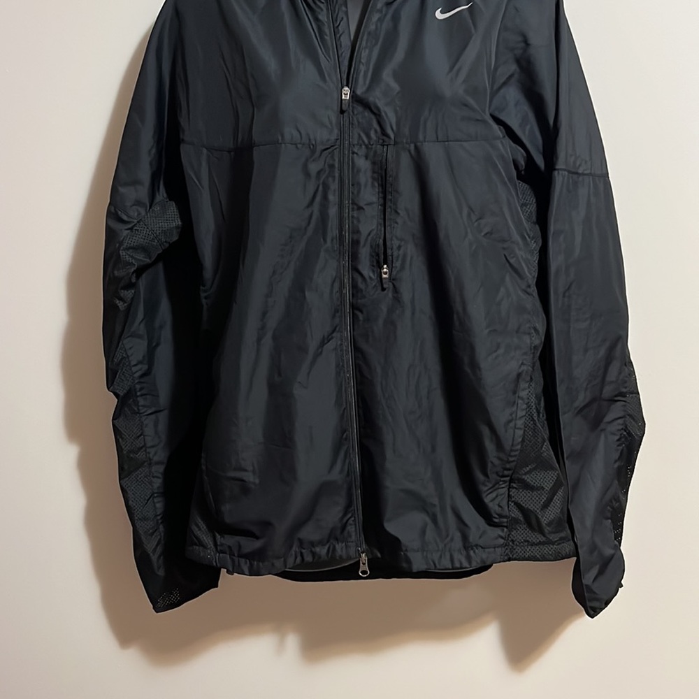 Nike running jacket - Picture 3 of 12